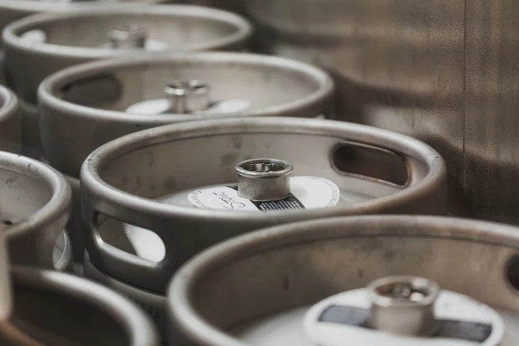 Kegs: From Ye Olde Barrels to Party Stars! - TheKegCru.ie