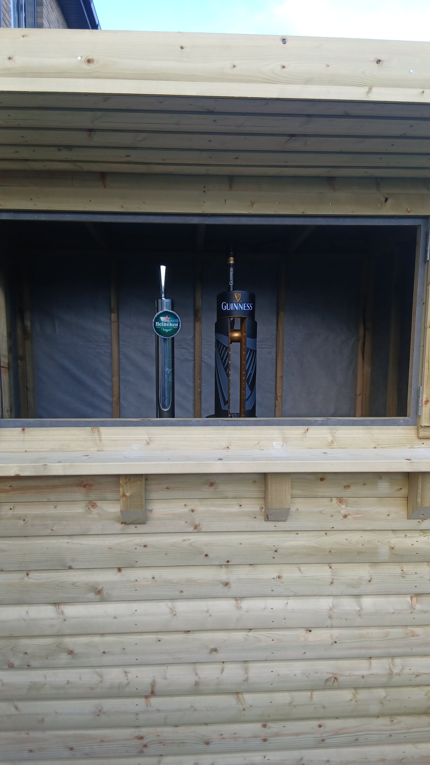On-Site Home Bar Service (less then 1 hour - €60 Refund!) - TheKegCru.ie
