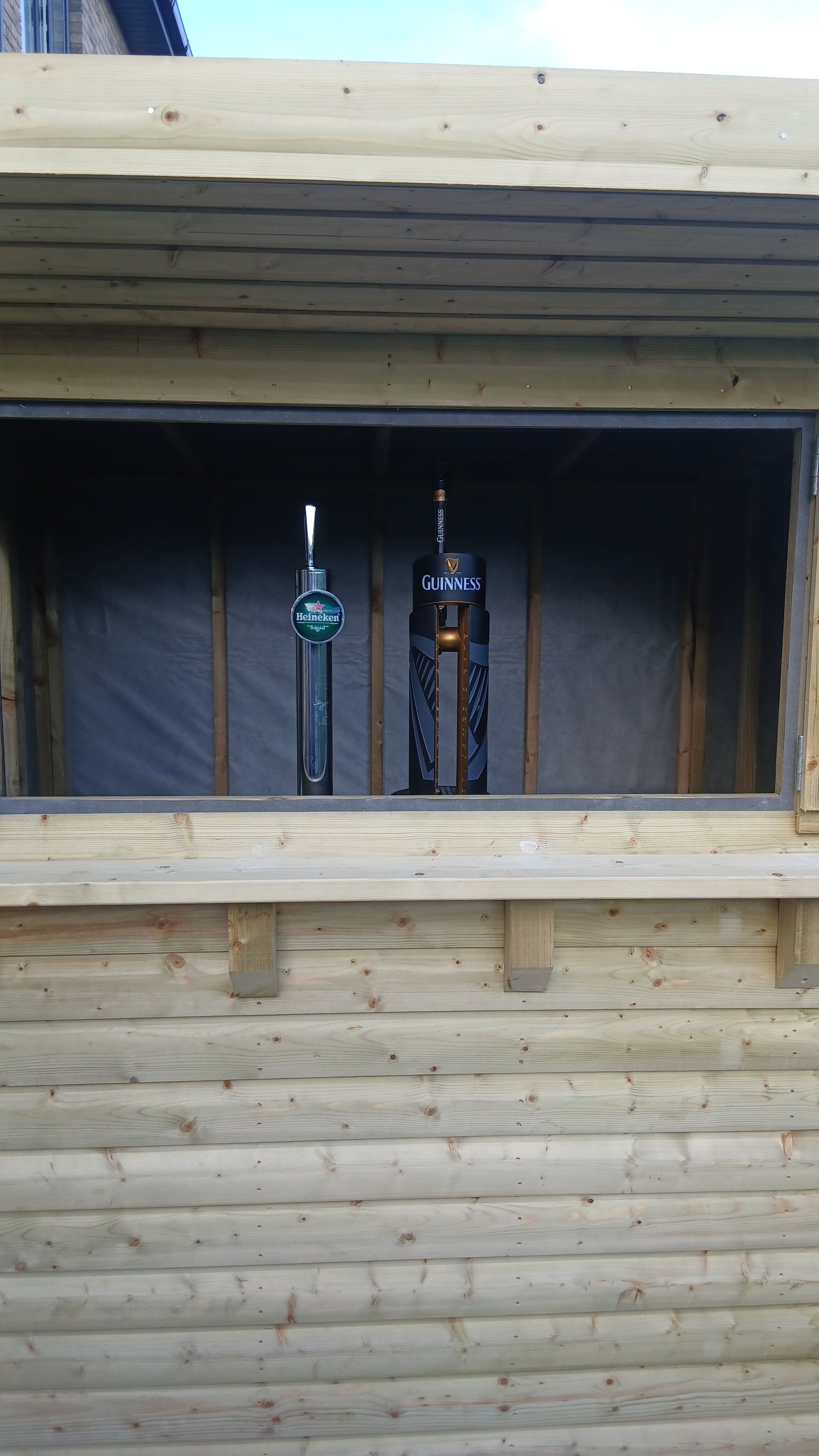 On-Site Home Bar Service (less then 1 hour - €60 Refund!) - TheKegCru.ie